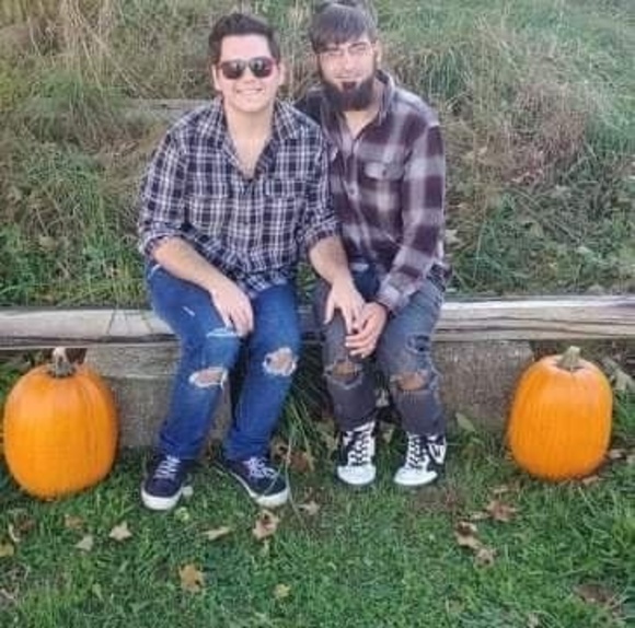 Meet your Posher, Ryan - Picture 1 of 1